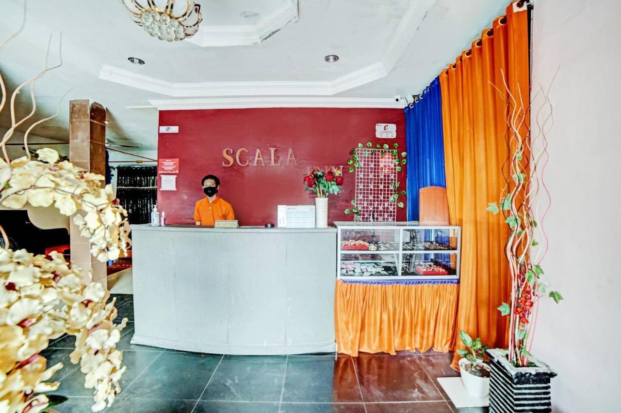 Oyo 90450 Sentra Inn Medan Extérieur photo